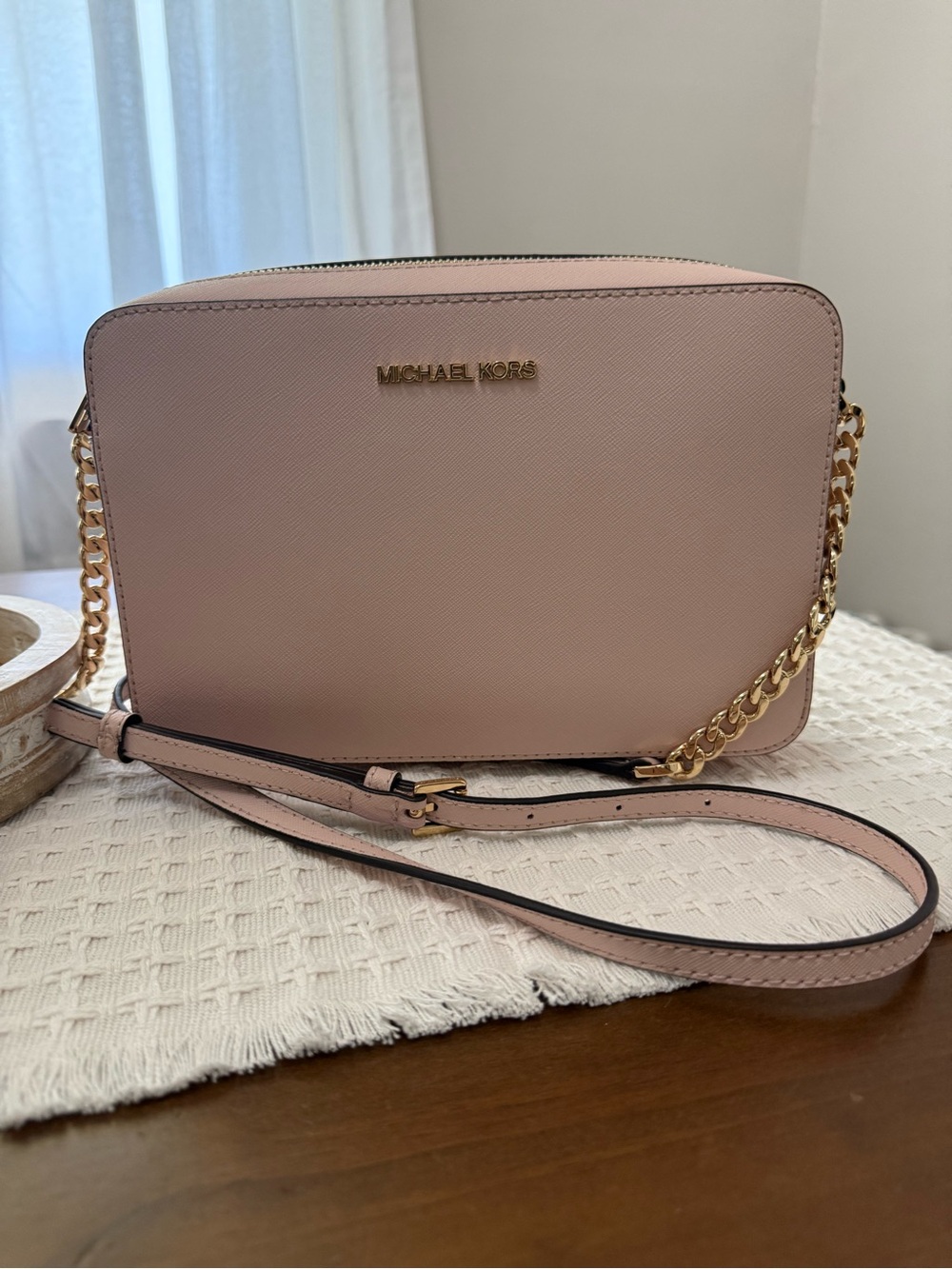 Michael Kors Light Blush Pink Crossbody with Gold Chain